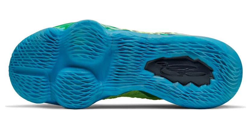 nike-lebron-17 CV8075-300