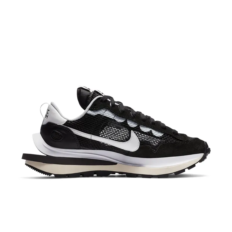 Nike Vaporwaffle sacai Black White Black/Summit White-Pure Platinum (CV1363-001)