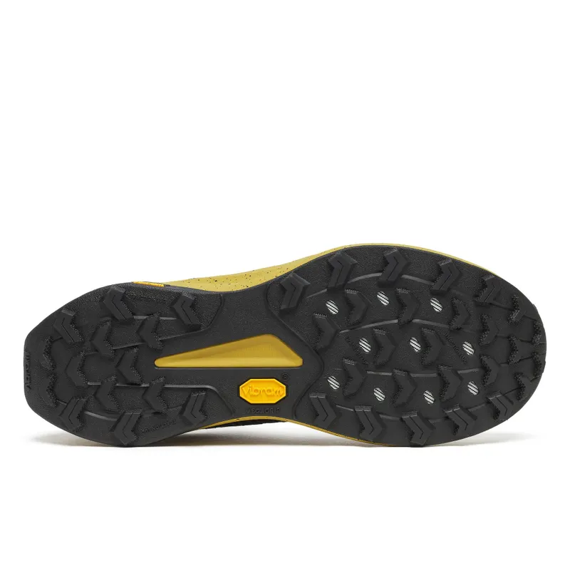 SAUCONY Peregrine 16 GTX “Black / Oil” (S21068-100)