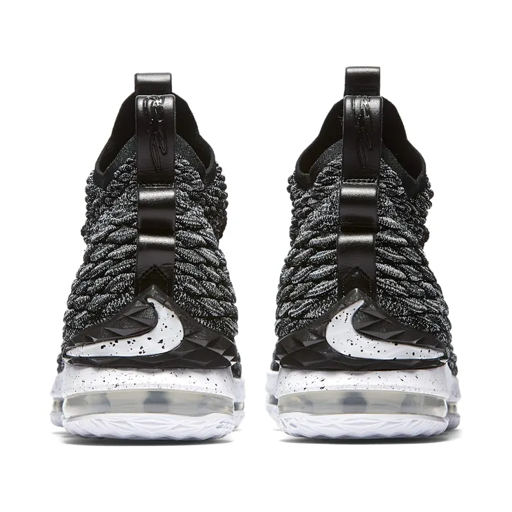 nike-lebron-15 897648-002