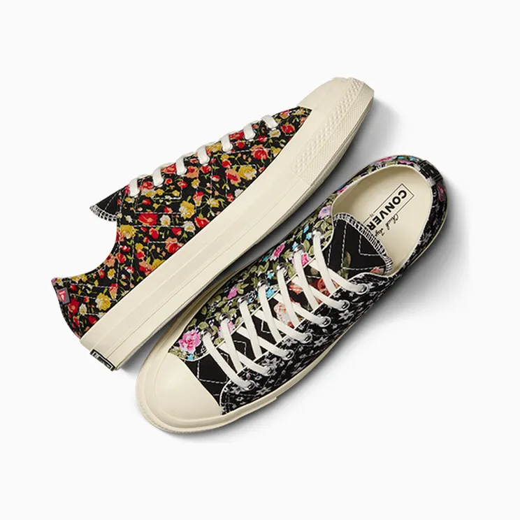 converse-chuck-taylor-all-star A04618C