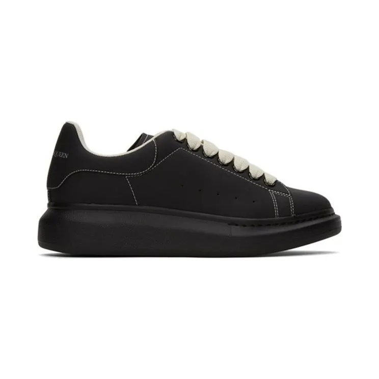 Alexander McQueen Oversized Black Ivory (682425W4RJ11053)