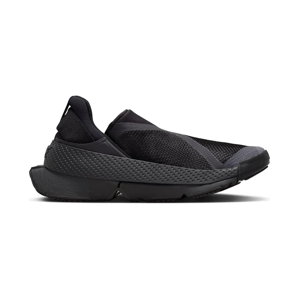 Nike GO FlyEase “Triple Black” (DR5540-006)