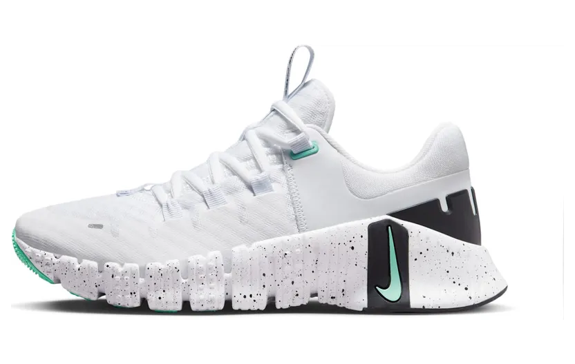 nike-free DV3950-101