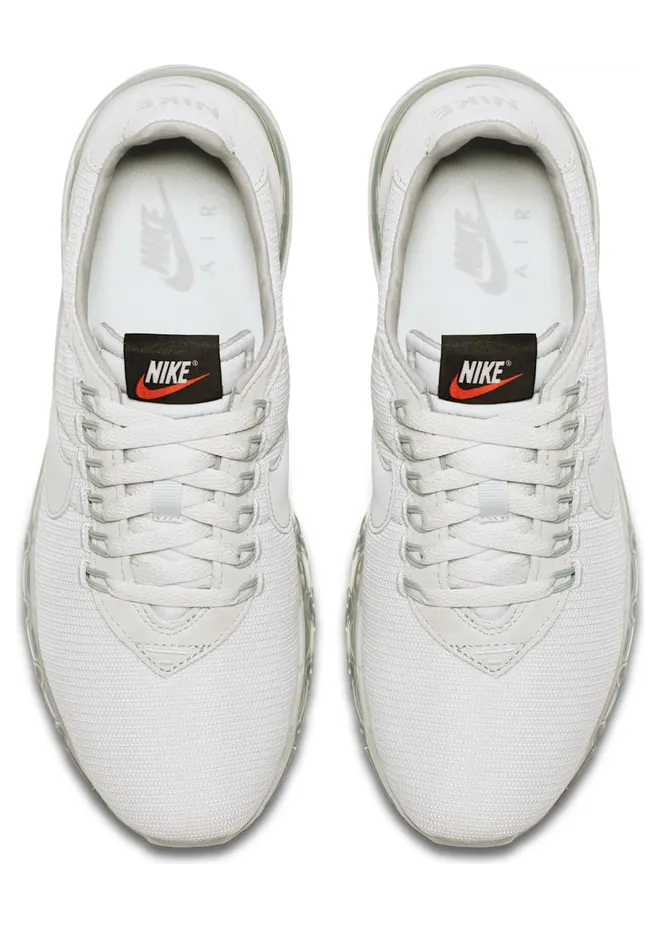 nike-air-max 848624-004