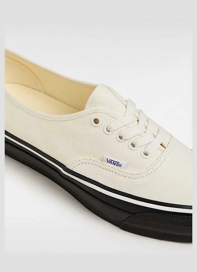vans-authentic VN000EBNYB2