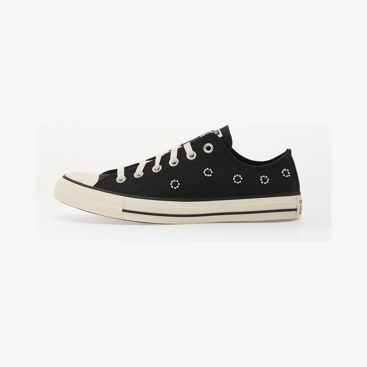 converse-chuck-taylor-all-star A16679C