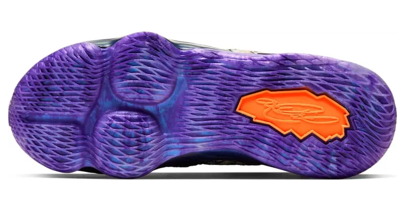 nike-lebron-17 CW1037-400