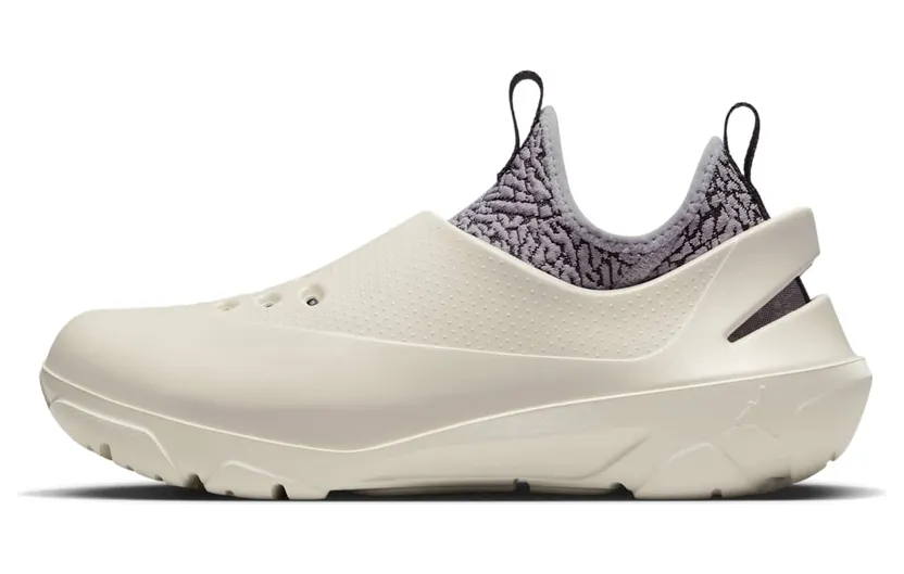 Jordan System.23 Wit – “Sail / Black-light Orewood Brown” (DN4890-101)