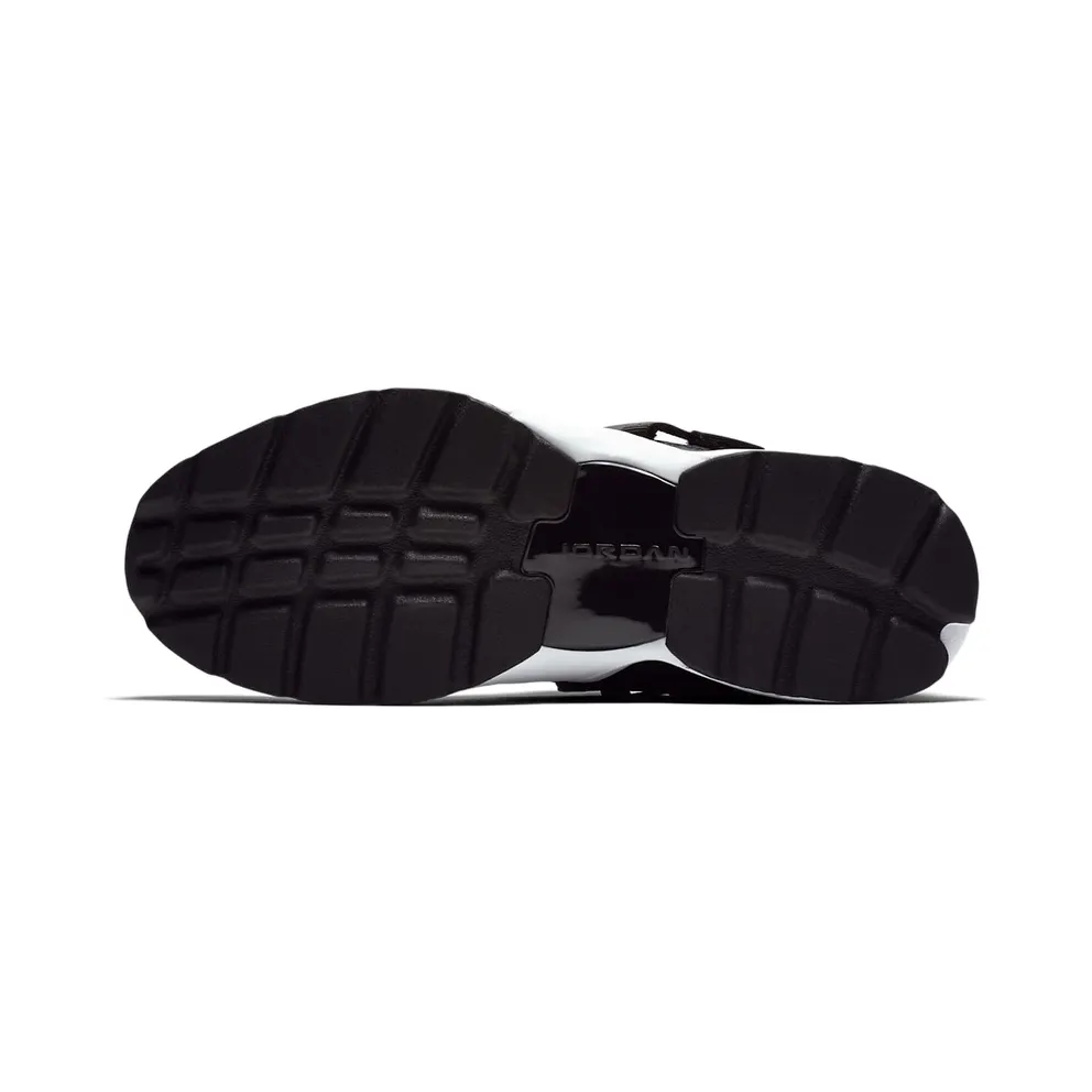 Jordan Trunner LX Black White Sole Black/Black-White (897992-011)