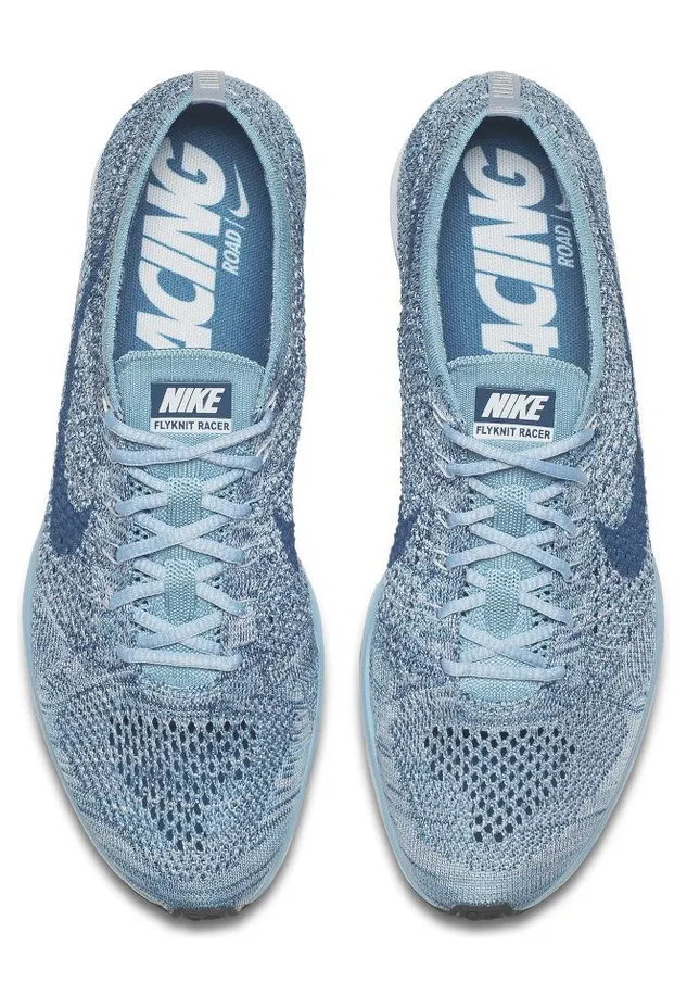 nike-flyknit-racer 526628-102