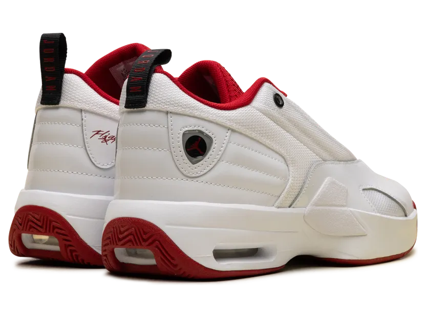 air-jordan-max-aura FQ8297-106