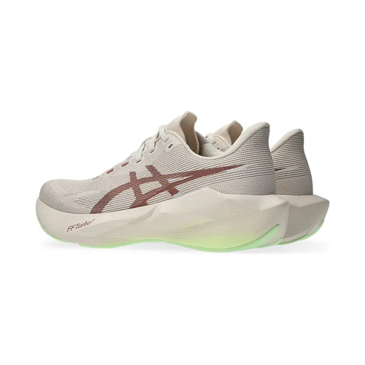 asics-novablast 1011C243-700