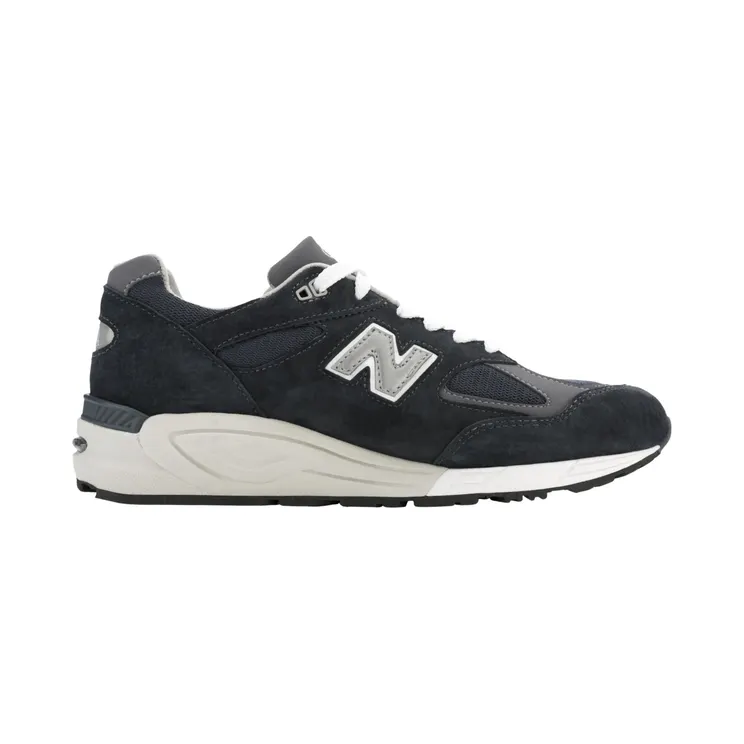 new-balance-990 M990NV2