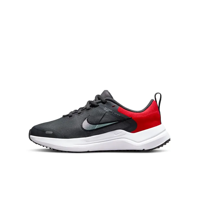 Nike Downshifter 12 Older Kids’ Road Running Black (DM4194-001)