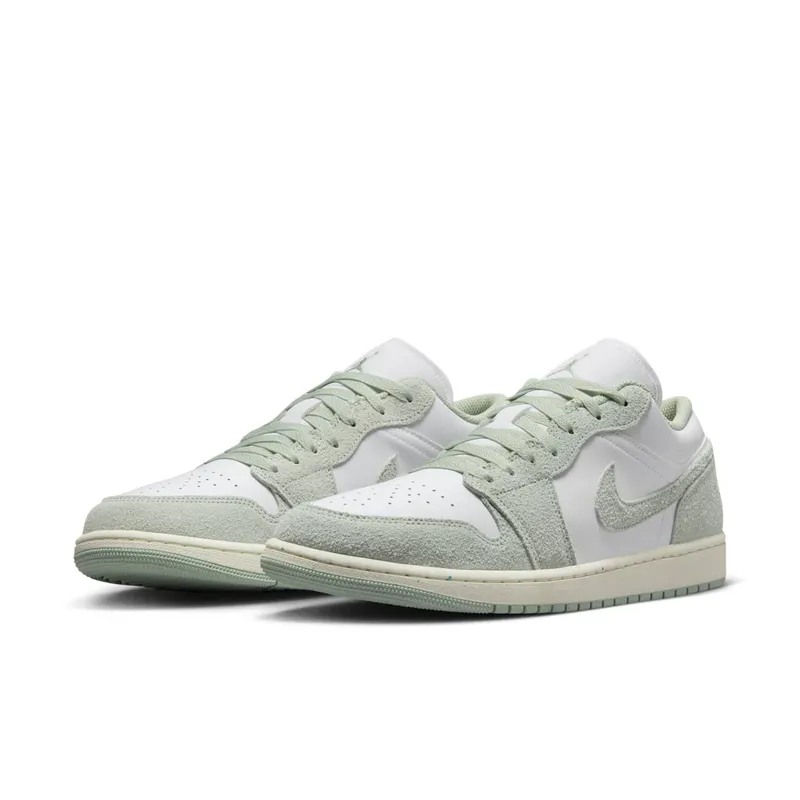 Air Jordan 1 Low SE “Seafoam” (FN5214-131)