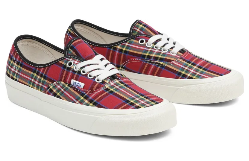 VANS Authentic 44 Dx Schoenen Rood (VN0A5KX4RGR)