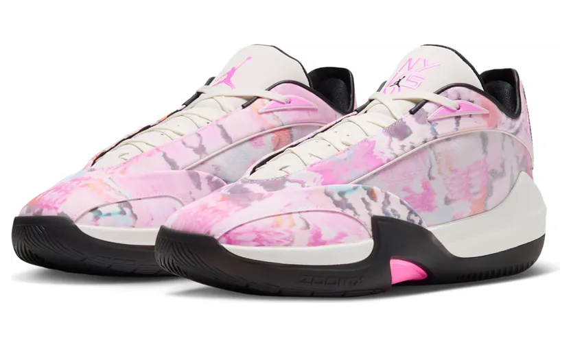 jordan-sneaker IO3373-100