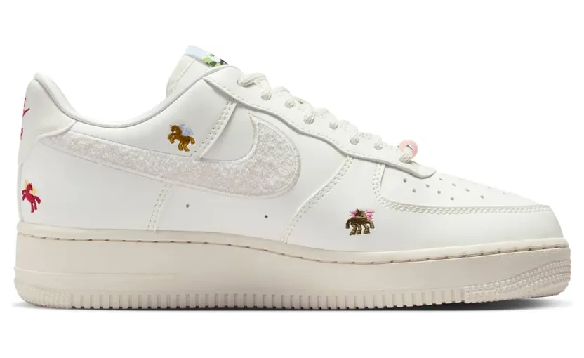 nike-air-force IQ1143-100