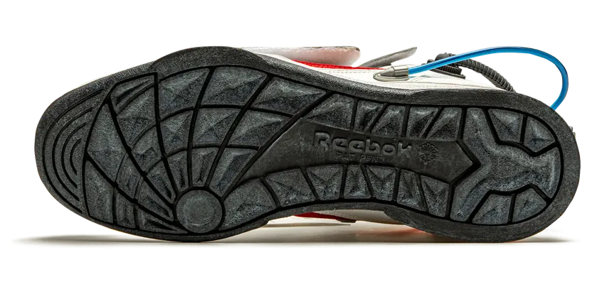 reebok-sneaker FY2106