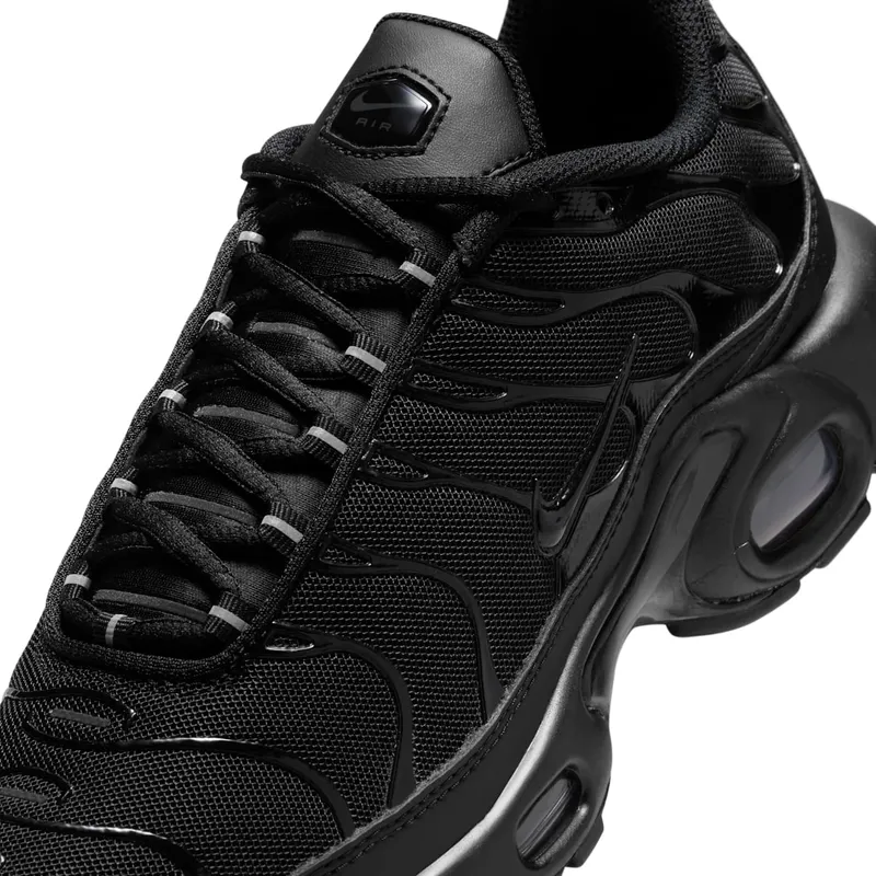Nike Air Max Plus Triple Black (DM2362-002)