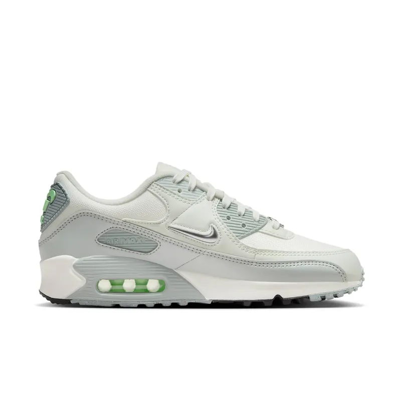 Nike Air Max 90 “Silver” (FN6948-100)