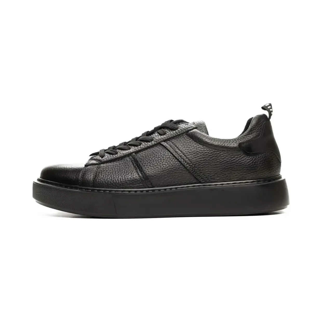 poche-paris-sneaker FMCONSTANT500250