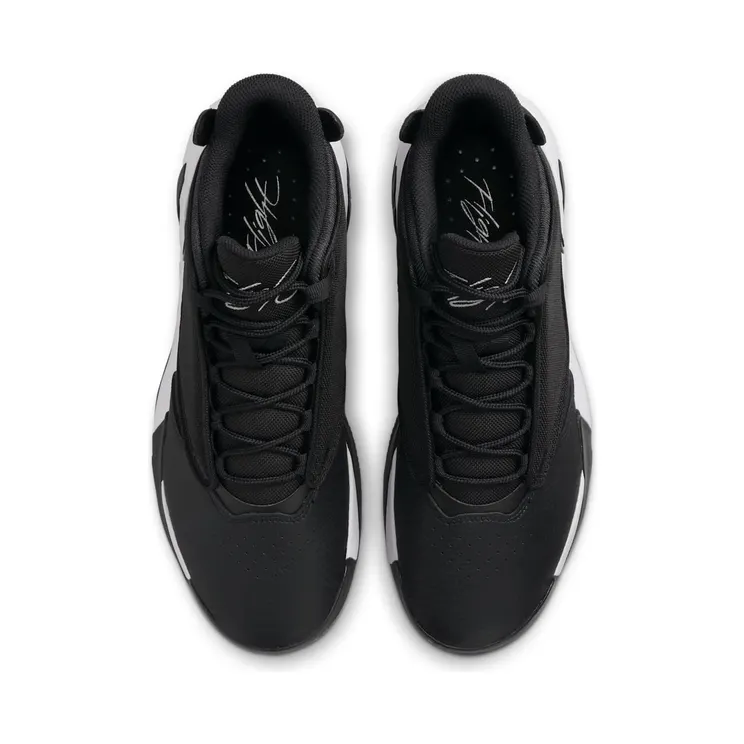 air-jordan-max-aura DN3687-002