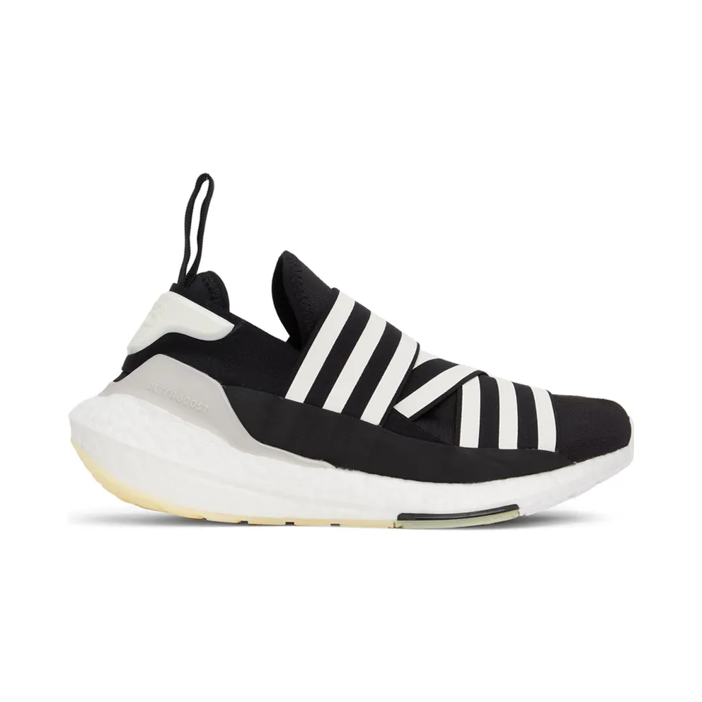Adidas Y-3 ULTRABOOST 22 Black / Core White / Chalk Pearl (GX1079)