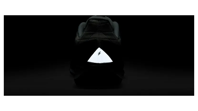 nike-winflo FQ1359-004