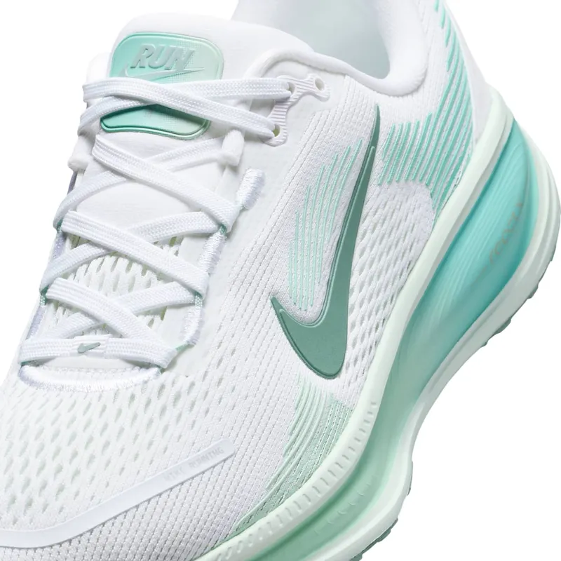 Nike Vomero 18 White Bleached Turquoise (HQ2157-106)