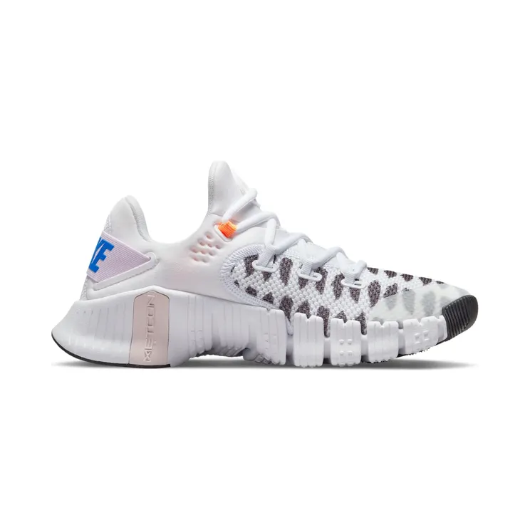 nike-free DJ4310-074