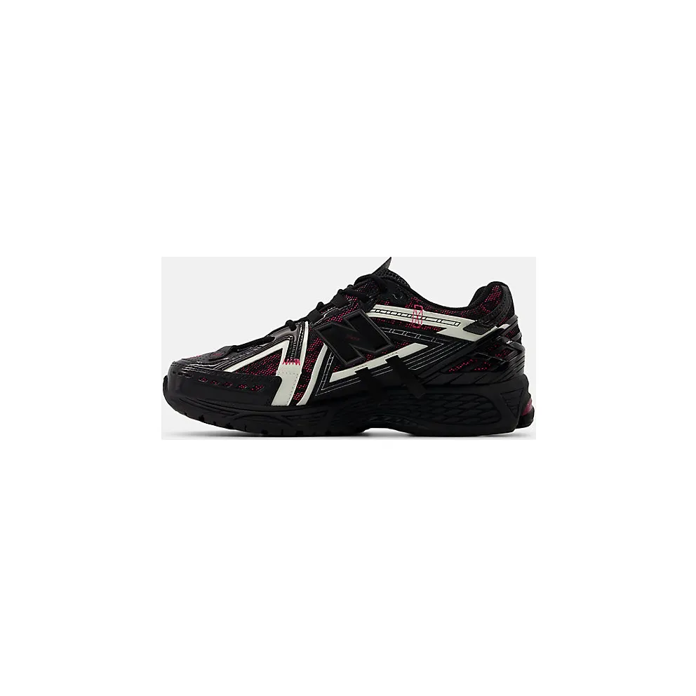 New Balance 1906A “Black Drogon Berry” (U1906AD)