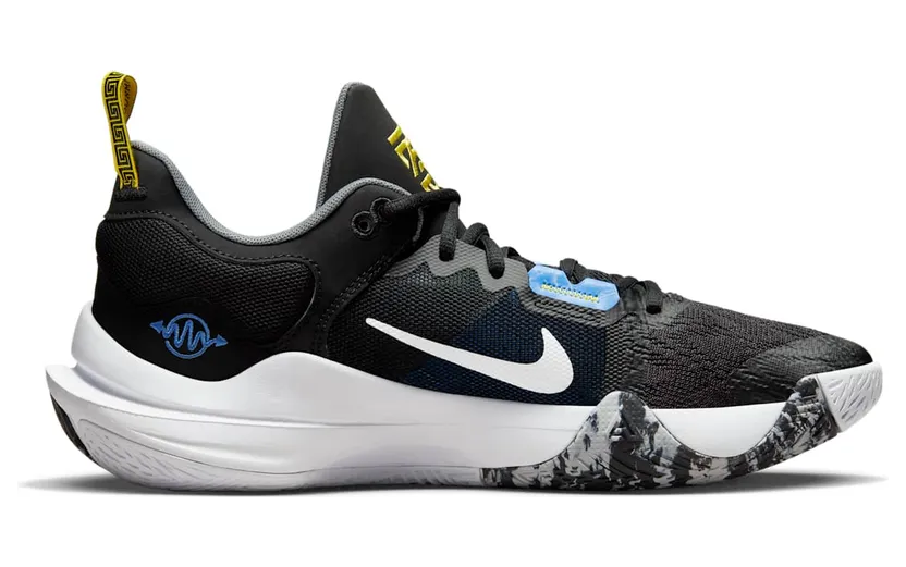 nike-giannis-immortality DM0825-001