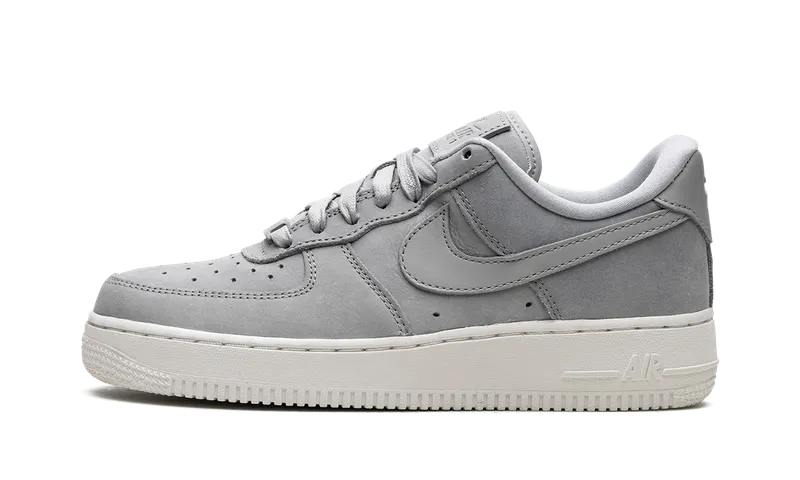 Nike AIR FORCE 1 LO ’07 PRM “Wolf Grey” (DR9503-001)