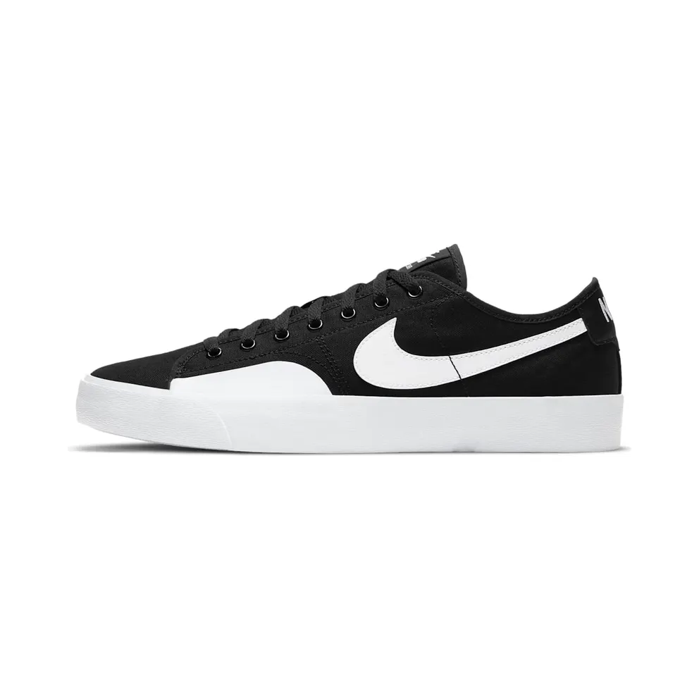 Nike SB BLZR Court Skateboardschuh – Schwarz Schwarz (CV1658-002)