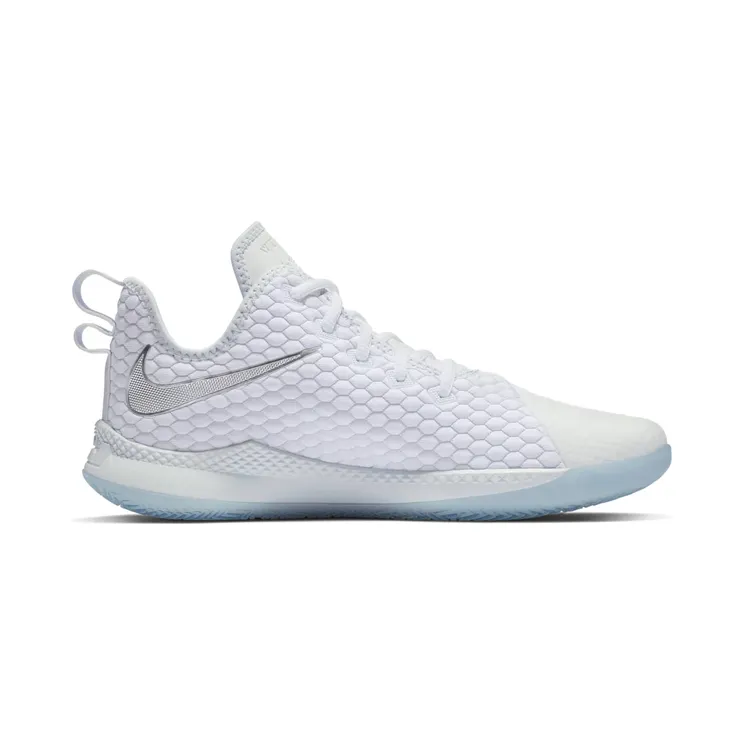 lebron-witness-3 AO4433-101