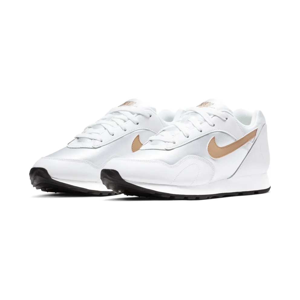 Nike Outburst “Summit White / Black / Praline” (AO1069-110)
