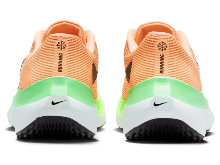 nike-zoom DM8974-800