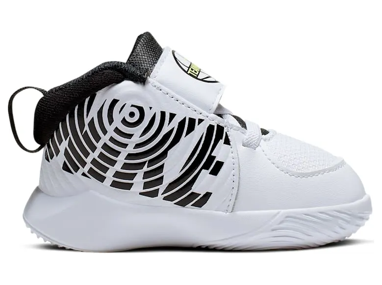nike-team-hustle-d-9 AQ4226-100