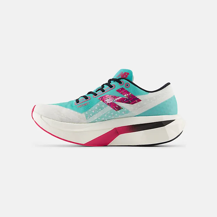 new-balance-fuelcell-supercomp-elite-v4 WRCELM4
