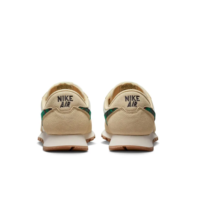 Nike Air Pegasus 83 SE “Pale Ivory” (DV0809-100)