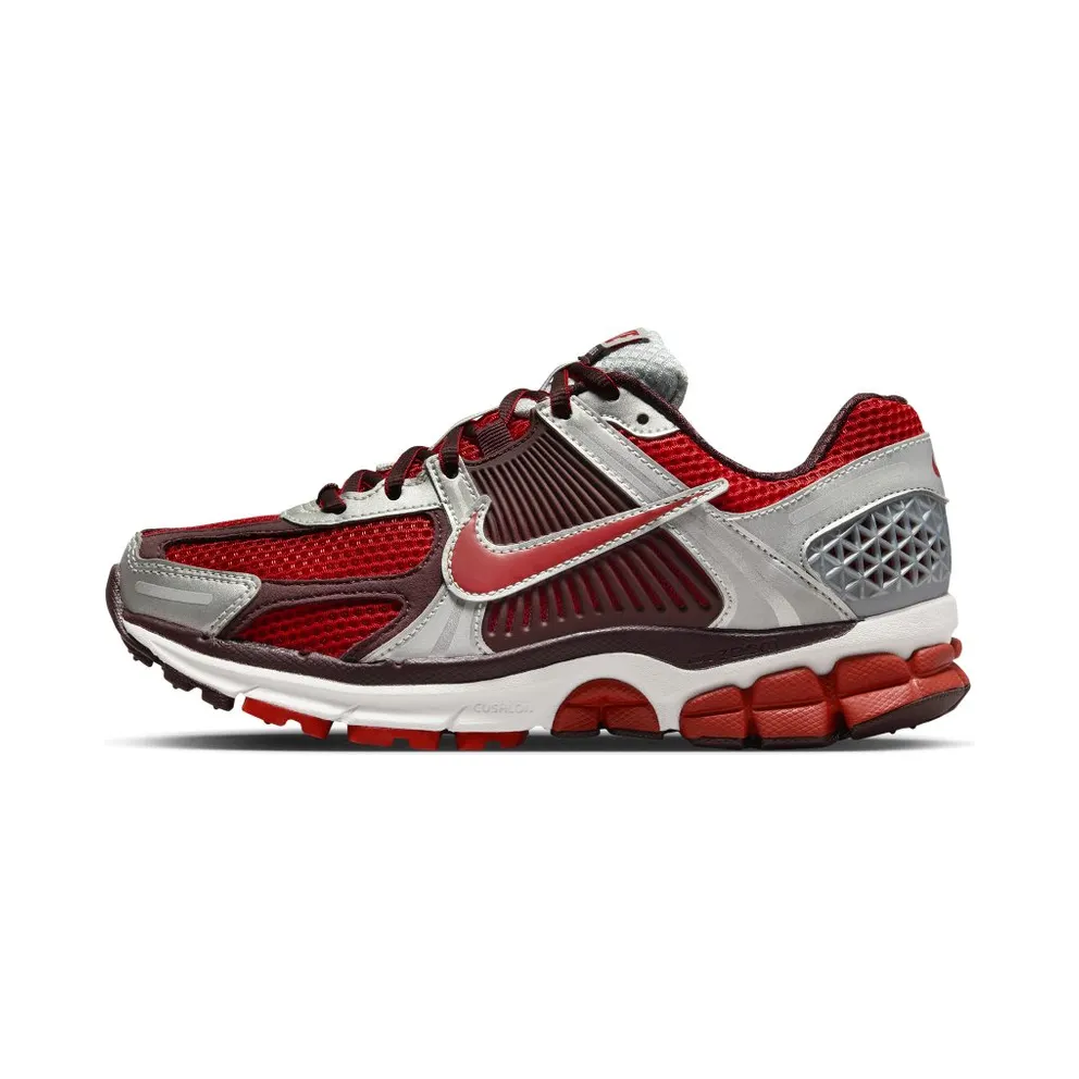 Nike Vomero 5 Mystic Red/Metallic Platinum/Reflect Silver/Mystic Red (FN7778-600)