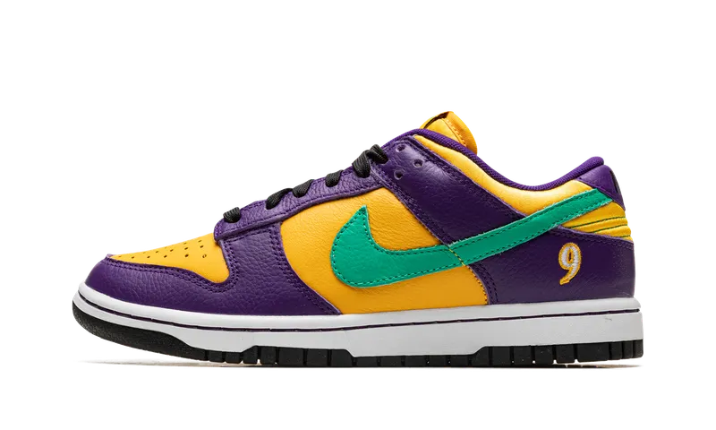 Nike DUNK LOW “Lisa Leslie” (DO9581-500)