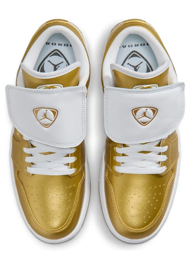 air-jordan-1 IR2304-703