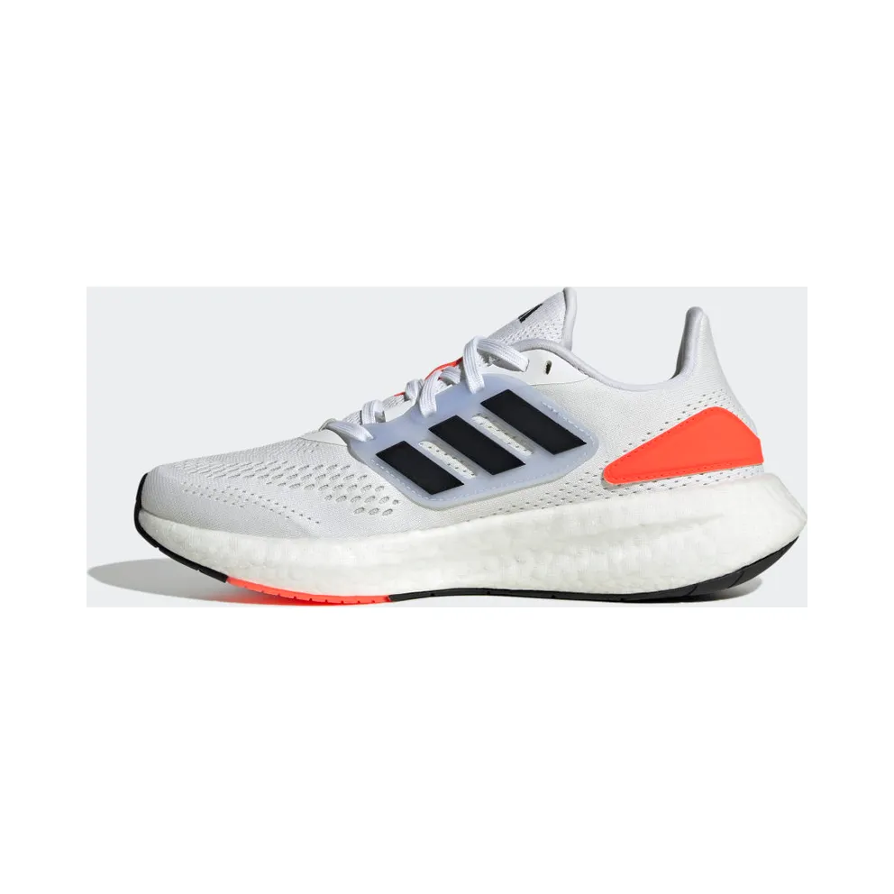 adidas Pureboost 22 Crystal White / Core Black / Cloud White (HQ8582)