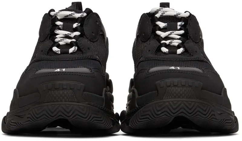 Balenciaga Black & White Triple S Sneaker (534217-W2CA1-1000)