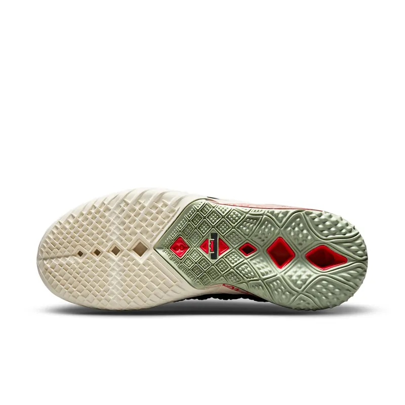 Nike LeBron 18 Goat (2021) (CQ9283-008)