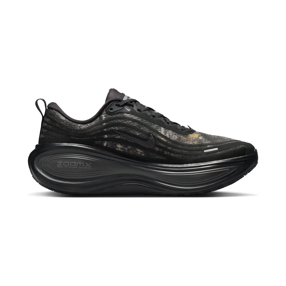 Nike Vomero Plus “Black / Dark Smoke Grey / Anthracite / Metallic Dark Grey” (IM3985-001)