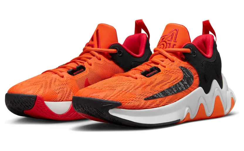 nike-giannis-immortality DM0825-800